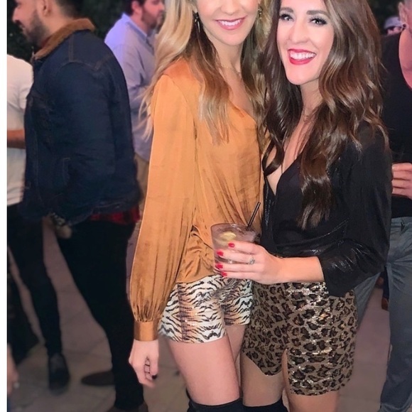 All In Favor Top, New - Picture 6 of 8